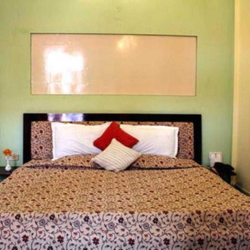 Отель Jaipur Darbar Экстерьер фото